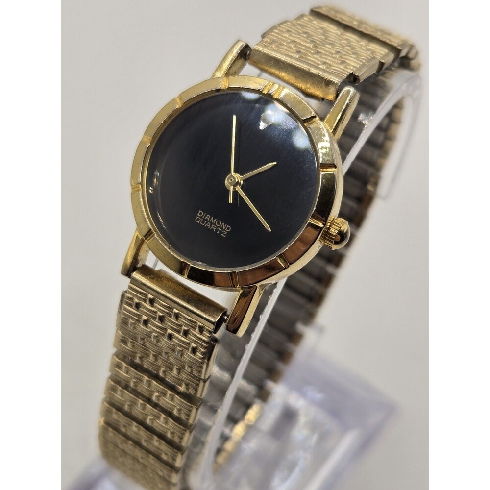 Designer Watch Classic Genuine Diamond Quartz Gold Tone Woman’s New Battery - Picture 5 of 9
